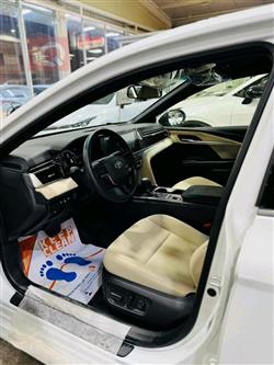 تۆیۆتا کامری